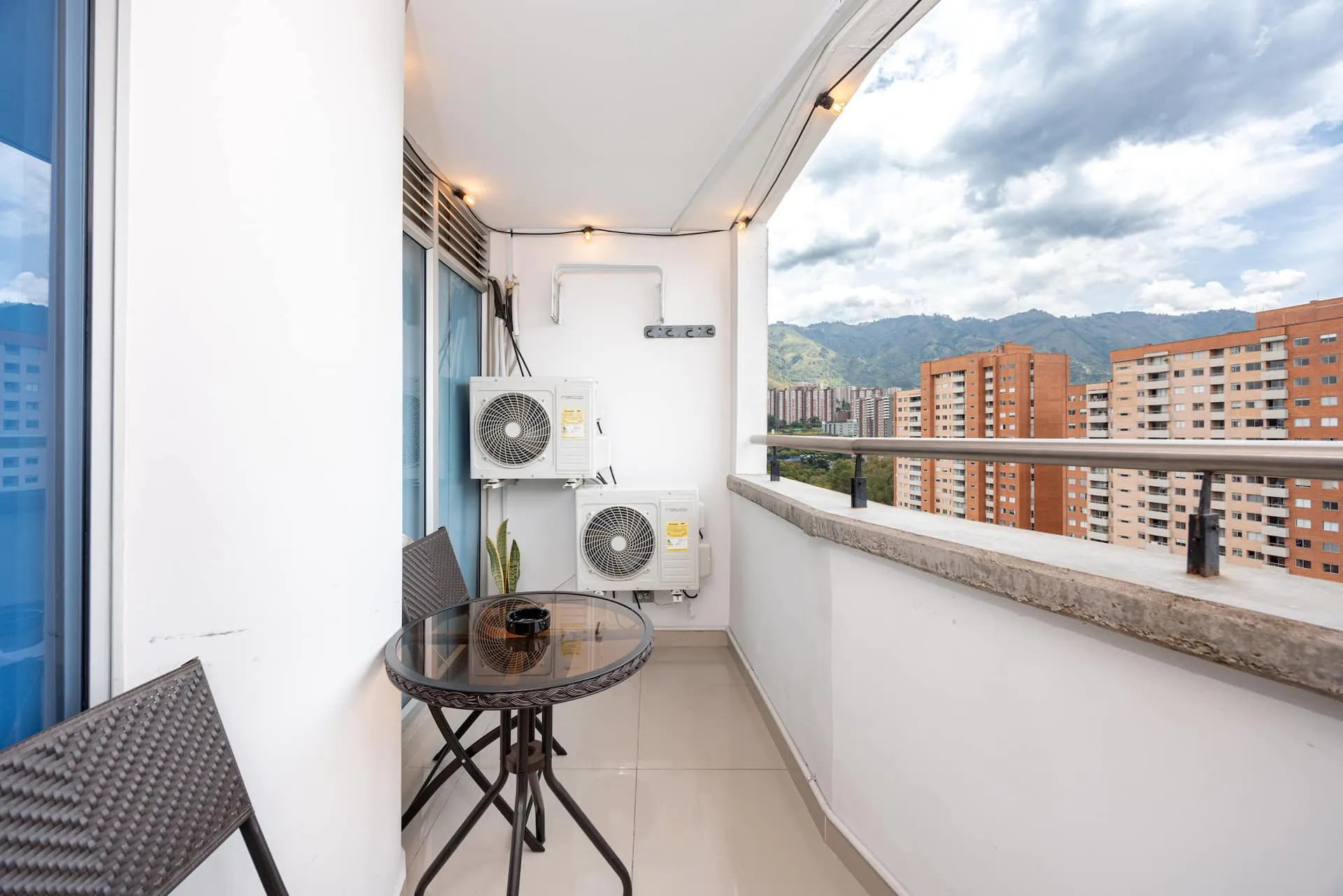 The Bello Skyview, Bello, Medellín (view 8)