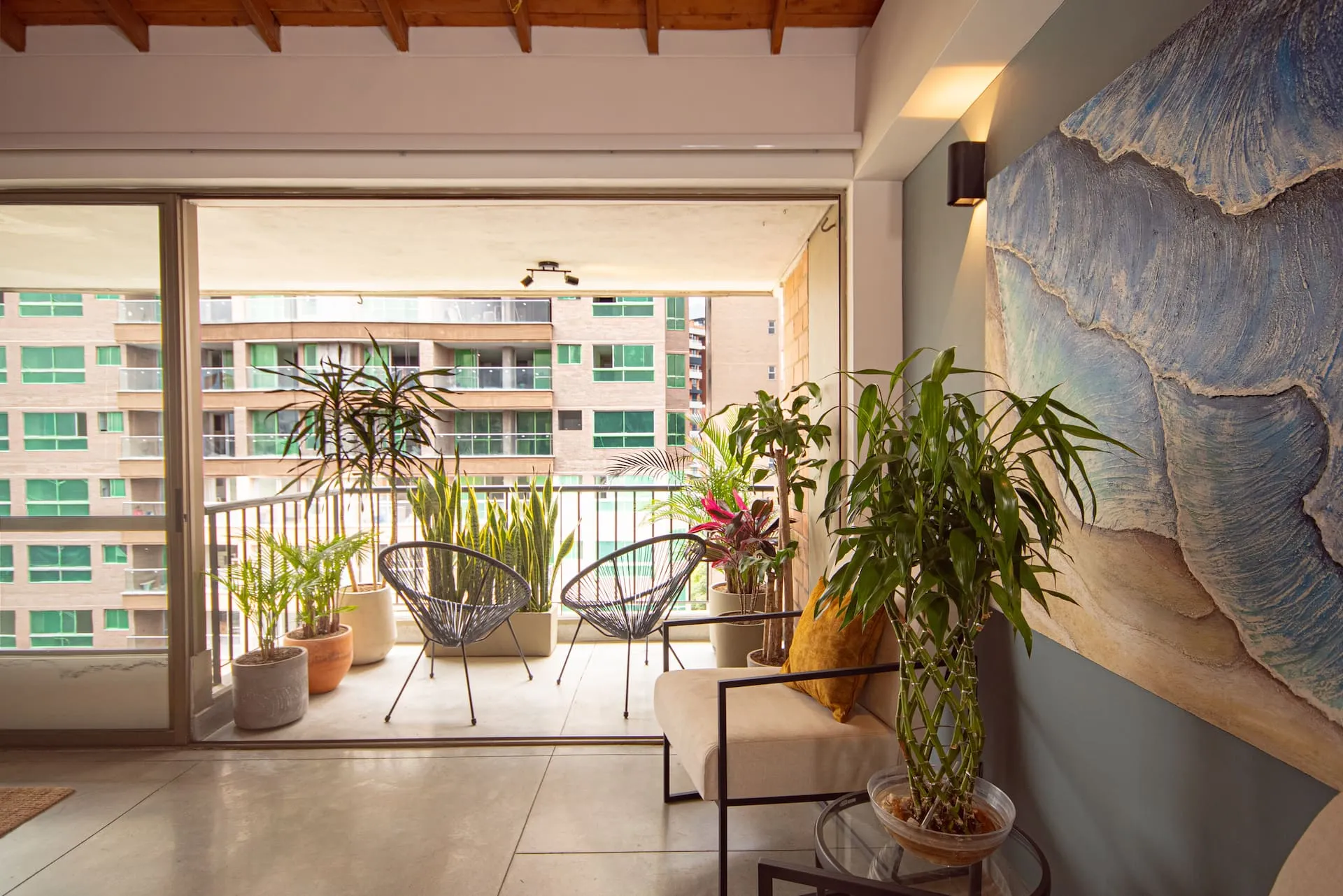 The La Frontera Penthouse, Envigado, Medellín (view 7)