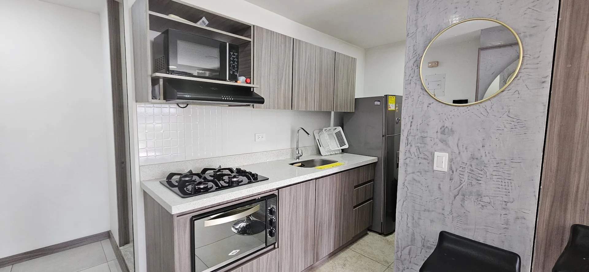 The Laureles Studio, Laureles, Medellín (view 5)